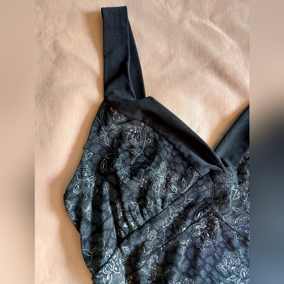 🎀2 for 50🎀 SAN FRANCISCO - midi black silver sparkling dress - Picture 3 of 7